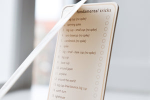Card with fundamental tricks list, IMG_3809