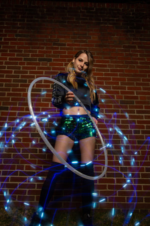 Mina2 with illuminated hoop, Starlight5