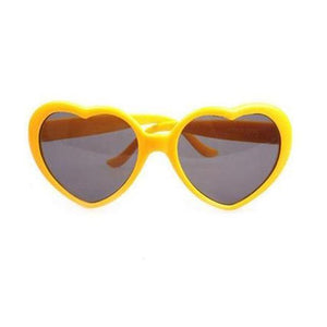 Heart Effect Diffraction Glasses That Turn Lights into Hearts Shaped Love Effects Glasses Watch The Lights Change to Heart Shape At Night Diffraction Glasses For Unisex Sunglasses