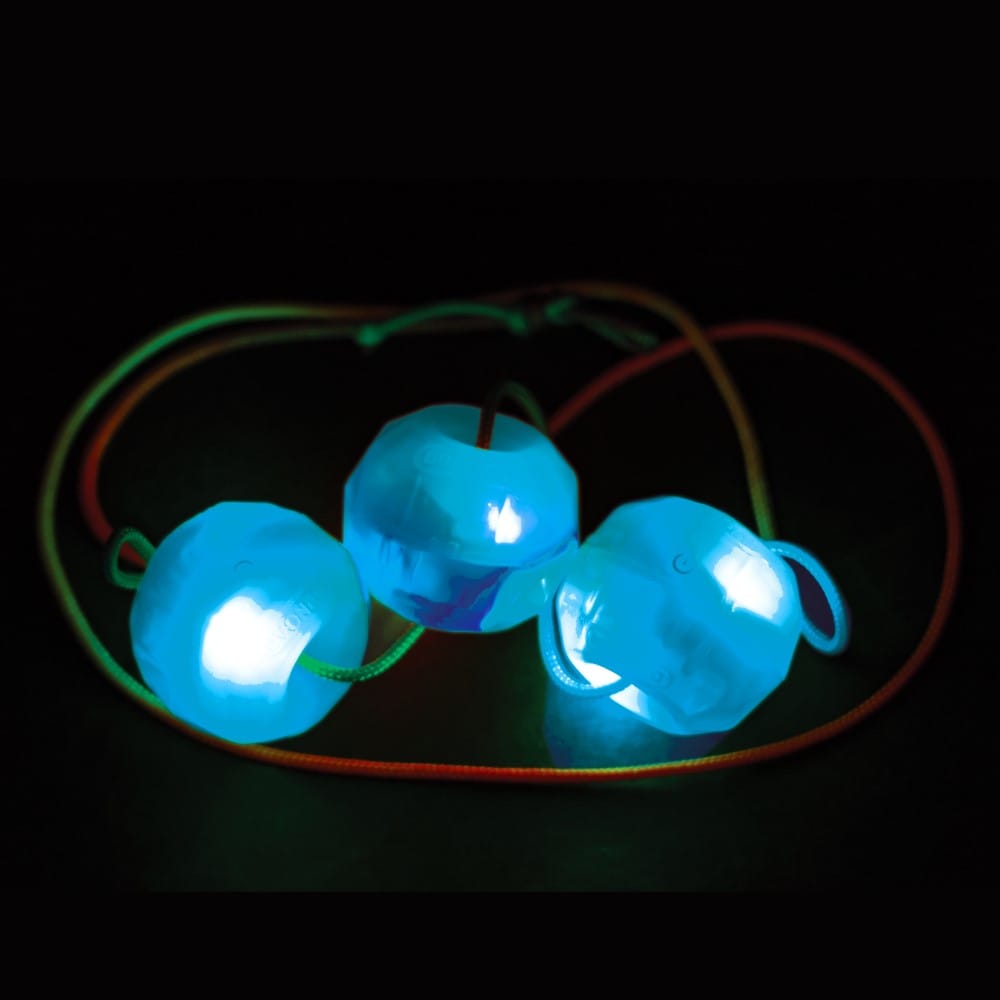  Duncan Nova Flow Light Up - Attached Juggling Skill Toy with Storage Case 