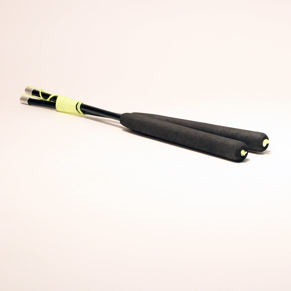  Zeekio Fiberglass Diabolo Sticks - Black 