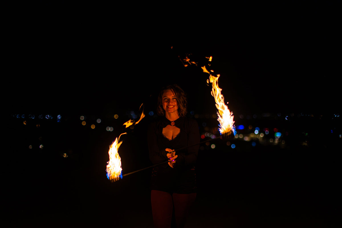 Elite Fire Poi – Technora Tethers & UltraPoi Knobs – 3 Inch Woven Kevlar MoonBlaze Heads – 24 Inch Length