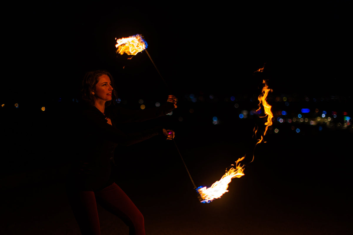 Elite Fire Poi – Technora Tethers & UltraPoi Knobs – 3 Inch Woven Kevlar MoonBlaze Heads – 24 Inch Length